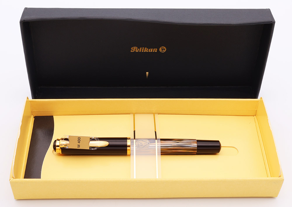 Pelikan M400 brown-stripes B-nib 茶縞　太字 Pelikan Souverän M400 Tortoise Brown/Black - Fountain Pen